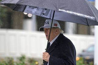 Trump: Ve válce na Ukrajině za poslední měsíc zemřelo 25 tisíc lidí - Novinky
